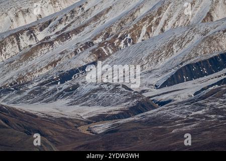 Paysage montagneux, île Axel Heiberg, Nunavut, Arctique canadien, Canada, Amérique du Nord Banque D'Images