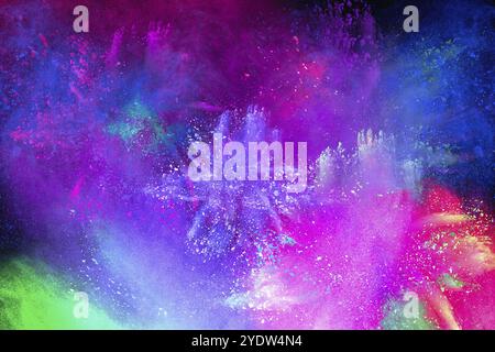 Festival Color Holi. Explosion colorée pour Happy Holi poudre. Fond d'explosion de poudre de couleur Banque D'Images