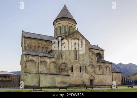 La cathédrale de Svetitskhoveli est une cathédrale orthodoxe orientale située dans la ville historique de Mtskheta, en Géorgie, en Asie Banque D'Images