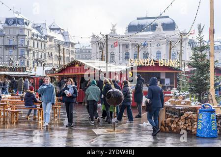 Marché de Noël de l'Opéra, Zurich, Suisse, Europe Banque D'Images