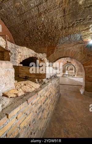 Citernes romaines, Fermo, Ascoli Piceno, Marches, Italie, Europe Banque D'Images