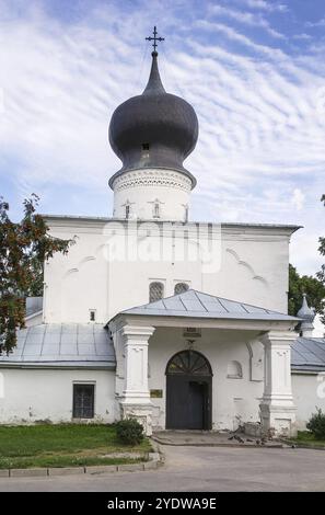 Église de l'Assomption au Ferry a été construite en 1521 à Pskov, Russie, Europe Banque D'Images