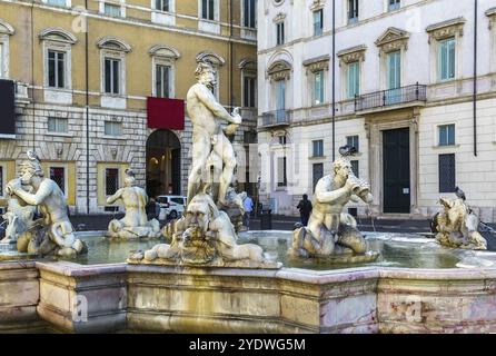 Fontana del Moro, Piazza Navona à Rome, Italie, Europe Banque D'Images