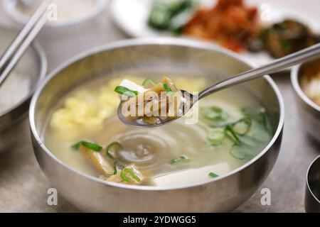 Pugok maison (soupe de morue séchée, nourriture coréenne) Banque D'Images