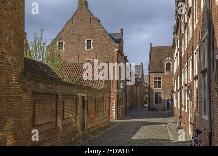 Le Grand Béguinage de Louvain est un quartier historique bien conservé et entièrement restauré contenant une douzaine de rues au sud du centre-ville de le Banque D'Images