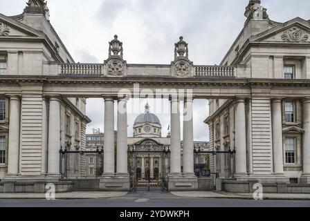 Bâtiments gouvernementaux dans le centre-ville de Dublin, Irlande, Europe Banque D'Images