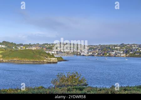 Vue de Kinsale depuis l'embouchure de la rivière Bandon, Irlande, Europe Banque D'Images