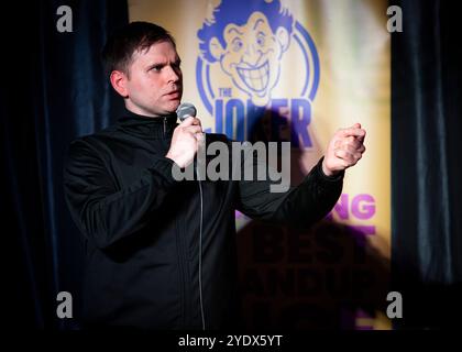 Nick Everritt jouant au Joker Comedy Club, Southend-on-Sea, Essex © Clarissa Debenham (film Free Photography) / Alamy Banque D'Images