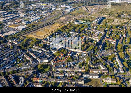 Luftbild, Westfalenhütte Gewerbegebiet, Hoesch Areal, Wohngebiet um die Osterholzstraße, Borsigplatz, Dortmund, Ruhrgebiet, Rhénanie-du-Nord-Westphalie, Deutschland ACHTUNGxMINDESTHONORARx60xEURO *** vue aérienne, zone industrielle de Westfalenhütte, Hoesch Areal, quartier résidentiel autour de Osterholzstraße, Borsigplatz, Dortmund, région de la Ruhr, Rhénanie du Nord-Westphalie, Allemagne ATTENTIONxMINDESTHONORARx60xEURO Banque D'Images