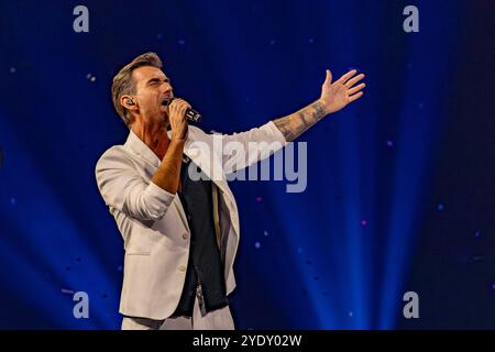 Dortmund Schlagersaenger und Moderator Florian Silbereisen beim Auftritt in der ARD Fernsehsendung SCHLAGERBOOOM 2024 ALLES FUNKELT ALLES GLITZERT live AM 19.10.2024 aus Dortmund Schlagersaenger und Moderator Florian 19.10.2024 pe Silbereisen beim Auftritt in der ARD Fernsehsendung SCHLAGERBOOOM 2024 2024 2024 Banque D'Images