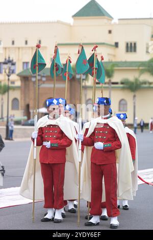Rabat, Maroc. 28 octobre 2024. Illustration - le roi du Maroc reçoit le président français Emmanuel Macron au Palais Royal de Rabat, Maroc, le 28 octobre 2024. Photo de Ammar Abd Rabbo/ABACAPRESS. COM Credit : Abaca Press/Alamy Live News Banque D'Images