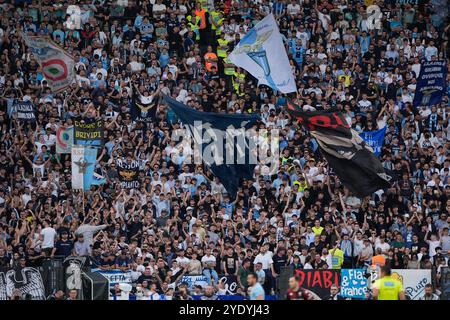 Rome, Italie. 27 octobre 2024. Les supporters du Lazio lors du match de Serie A Enilive entre le SS Lazio et le Genoa CF au Stadio Olimpico le 27 octobre 2024 à Rome, Italie. Crédit : Giuseppe Maffia/Alamy Live News Banque D'Images