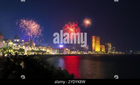 Feux d'artifice à Marine Drive Banque D'Images