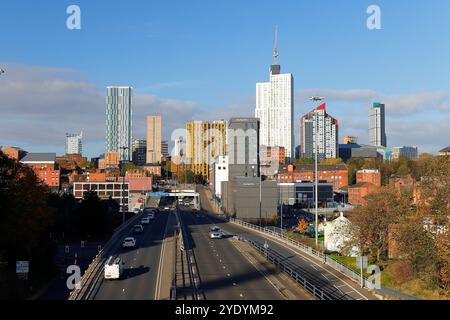 Une vue sur l'A64M à Leeds City Centre, West Yorkshire, Royaume-Uni Banque D'Images