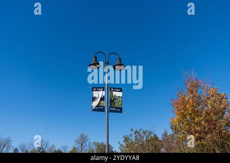 Gettysburg, Pennsylvanie, États-Unis – 19 octobre 2024 : panneaux au musée et centre d'accueil du parc militaire national de Gettysburg. Banque D'Images