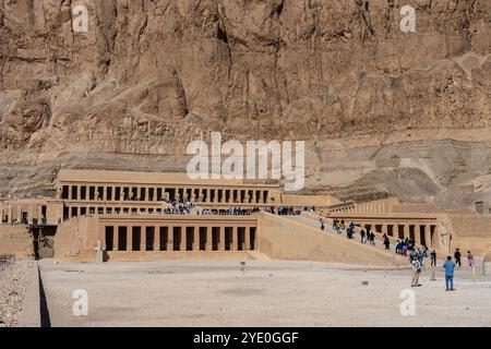 Temple mortuaire d'Hatshepsout à Deir al-Bahri, Égypte. Banque D'Images