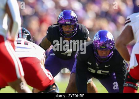 26 octobre 2024 : le linebacker Namdi Obiazor (4 ans) de TCU Horned Frogs attend un match entre les Texas Tech Red Raiders et les Horned Frogs de l'Université chrétienne du Texas au stade Amon G. carter à Fort Worth, Texas. Freddie Beckwith/CSM Banque D'Images