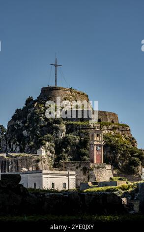 Hamburger Hafen Die Alte Festung Paleo Fryrio in der Stadt von Korfu, Griechenland *** Port de Hambourg L'ancienne forteresse Paleo Fryrio dans la ville de Corfou, Grèce Copyright : xNikolaixKislichkox IMG 6333 Banque D'Images