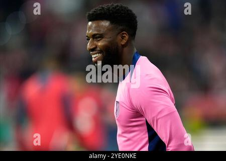 Madrid, Espagne. 23 octobre 2024. Thomas Lemar de l'Atletico de Madrid lors du match de l'UEFA Champions League entre l'Atletico de Madrid et le LOSC Lille a joué au Riyad Air Metropolitano Stadium le 23 octobre 2024 à Madrid, en Espagne. (Photo de Cesar Cebolla/PRESSINPHOTO) crédit : AGENCE SPORTIVE PRESSINPHOTO/Alamy Live News Banque D'Images