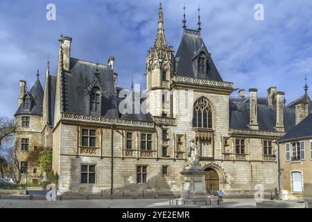 Le palais Jacques coeur est un manoir situé à Bourges, en France, un chef-d'œuvre d'architecture civile de style gothique flamboyant Banque D'Images