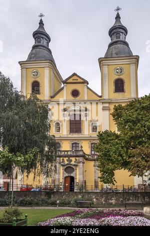 L'église cistercienne d'Eger dans la vieille ville, Hongrie, Europe Banque D'Images