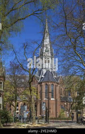 Vondelkerk (église de Vondel) a été construit dans le style de renaissance gothique à Amsterdam, en bordure du Vondelpark, pays-Bas Banque D'Images