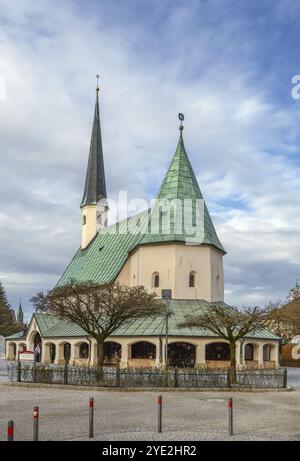 Sanctuaire de notre-Dame d'Altotting, également connu sous le nom de Chapelle de la grâce (Gnadenkapelle), est le sanctuaire national de Bavière dédié à la Sainte Vierge Banque D'Images