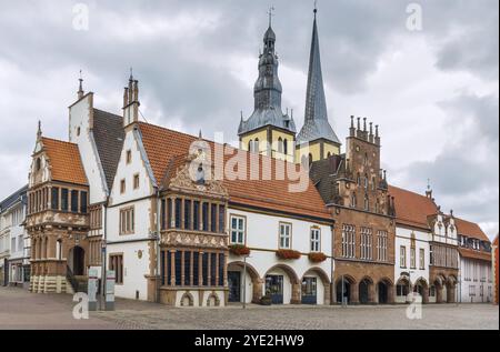 Les façades de la mairie de Lemgo ont conservé leur apparence au cours de plusieurs centaines d'années (à partir de 1325), Allemagne, Europe Banque D'Images