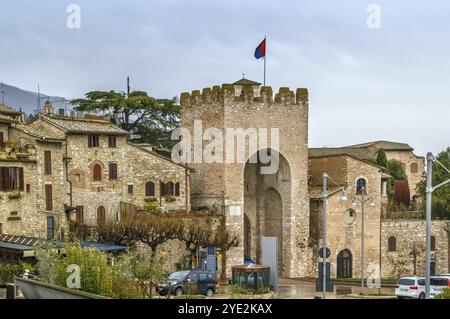 Porta San Pietro (porte de S. Pietro) à assise, Italie, Europe Banque D'Images