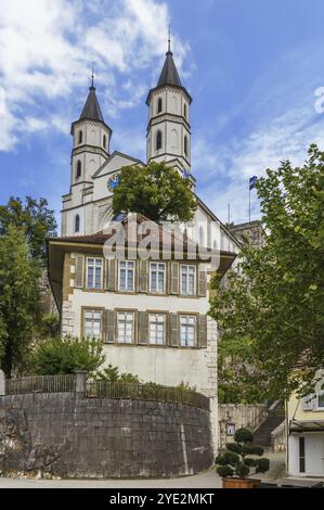 L'église d'Aarburg est située sur un rocher à Aarburg, Suisse, Europe Banque D'Images