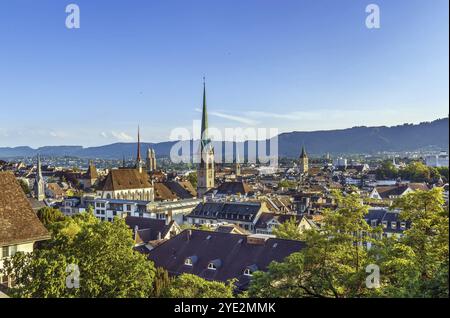 Vue du centre-ville de Zurich depuis University Hill, Suisse, Europe Banque D'Images