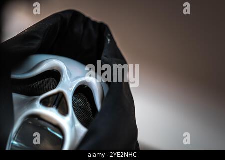 Oslo 20241028. Costumes, masques et accessoires d'Halloween exposés dans le magasin Mye Morro de Manglerud Senter photo : Thomas Fure / NTB Banque D'Images