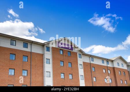 Leeds Royaume-Uni, 14 mai 2020 : le premier Inn Hôtel situé dans la ville de Castleford à Wakefield au Royaume-Uni par un jour de ciel bleu ensoleillé Banque D'Images