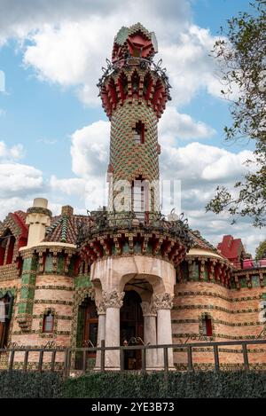 Comillas, Espagne - 19 mai 2024 - L'emblématique Villa Qijano à Comillas, Espagne, conçue par Antoni Gaudi Banque D'Images