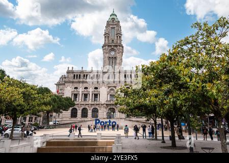 Porto, Portugal - 29 mai 2024 - façade de l'hôtel de ville de Porto, Portugal Banque D'Images