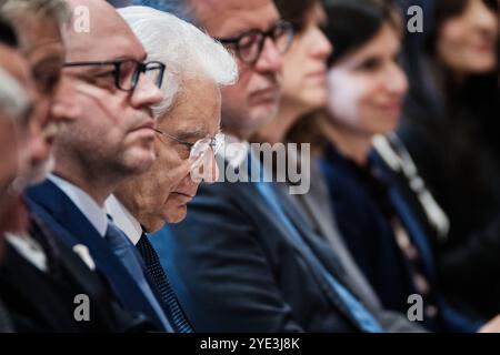 Rome, cérémonie inaugurale des Etats généraux de santé et sécurité au travail organisée par la Commission des conditions de travail et la Chambre des députés. Différentes personnalités institutionnelles étaient présentes à la cérémonie, le Président de la République Sergio Mattarella, le Président de la Chambre Lorenzo Fontana, la Ministre du travail Elvira Calderone, Nicolas Schmit Commissaire européen au travail et aux droits sociaux, et d’autres. Droit d'auteur : xAndreaxCalandrax Banque D'Images