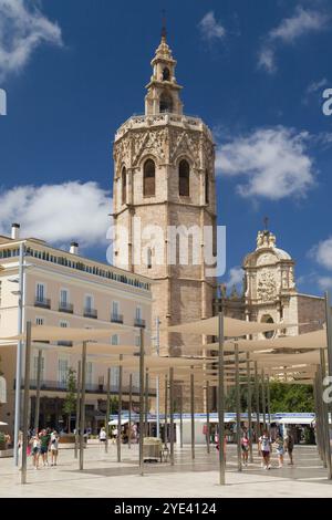 Valencia, Espagne - 14 août 2023 : Tour Micalet à Valence, Espagne. Banque D'Images