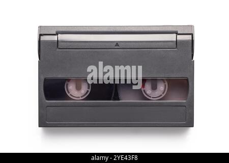 Ancienne cassette de cassette vidéo vintage VHS noire pour le stockage de film ou de film isolé sur fond blanc Banque D'Images
