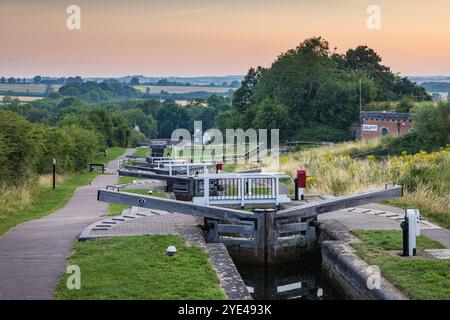 Vue sur les écluses de Foxton depuis Top Lock sur le Grand Union canal, Leicestershire, Angleterre Banque D'Images