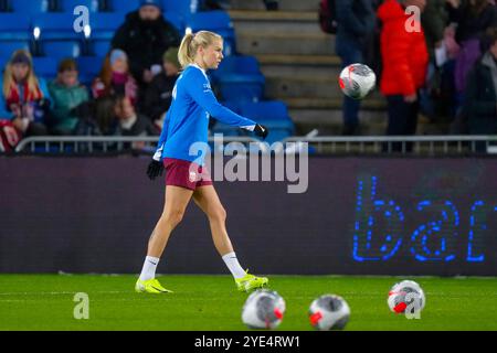 Oslo 20241029. La norvégienne Ada Hegerberg avant la qualification du Championnat d'Europe de football féminin entre la Norvège et l'Albanie au stade Ullevaal. Photo : Cornelius Poppe / NTB Banque D'Images