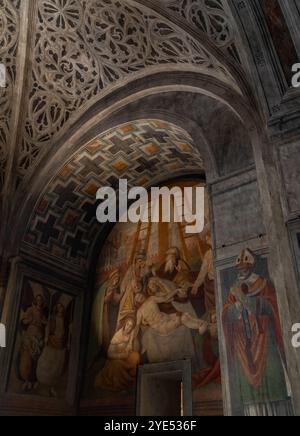 Une image de l'intérieur de la basilique de Sant'Ambrogio à Milan. Banque D'Images