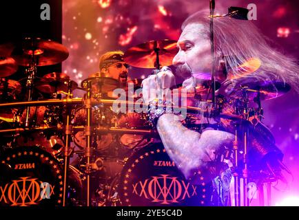 Zagreb, Croatie. 29 octobre 2024. James Labrie du groupe de rock Dream Theater se produit lors d'un concert à l'Arena Zagreb le 29 octobre 2024 à Zagreb, Croatie. Photo : Marko Prpic/PIXSELL crédit : Pixsell/Alamy Live News Banque D'Images