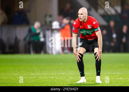 Nimègue, pays-Bas. 29 octobre 2024. NIMÈGUE, PAYS-BAS - OCTOBRE 29 : Bram Nuytinck de NEC regarde pendant le match de premier tour néerlandais TOTO KNVB Beker entre NEC et PEC Zwolle au Goffertstadion le 29 octobre 2024 à Nimègue, pays-Bas. (Photo de Broer van den Boom/Orange Pictures) crédit : Orange pics BV/Alamy Live News Banque D'Images