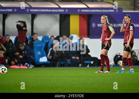 Bruxelles, Belgique. 29 octobre 2024. La belge Tessa Wullaert et la belge Hannah Eurlings photographiées lors d'un match de football entre l'équipe nationale belge les Red Flames et la Grèce, mardi 29 octobre 2024 à Bruxelles, deuxième étape du premier tour de qualification de la phase de groupes pour le Championnat Euro 2025. BELGA PHOTO DAVID CATRY crédit : Belga News Agency/Alamy Live News Banque D'Images