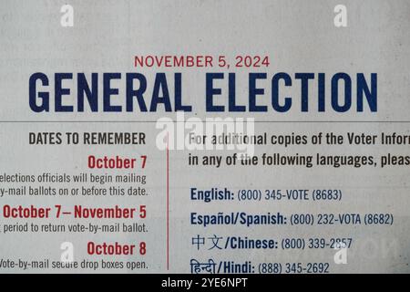 CA, États-Unis - 16 octobre 2024 : bulletin officiel de 2024 pour l'élection générale de 2024 avec « dates à retenir » et la date du 5 novembre 2024 en haut de la page. Banque D'Images