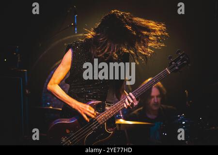 Copenhague, Danemark. 28 octobre 2024. Le groupe de rock instrumental japonais Mono donne un concert au VEGA de Copenhague. Banque D'Images