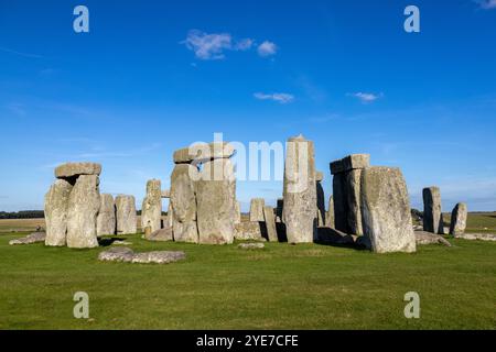 Monument de Stonehenge lors d'un après-midi en Angleterre Banque D'Images