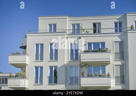 Appartements neufs, parc résidentiel, Marlene-Dietrich-Allee, Babelsberg, Potsdam, Brandebourg, Allemagne, Europe Banque D'Images