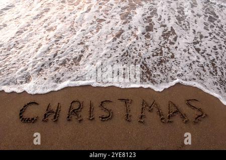 inscription mary christmas au bord de la mer Banque D'Images