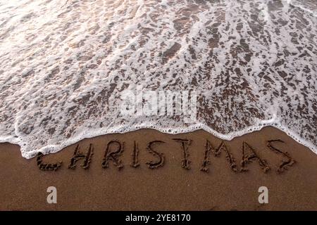 inscription mary christmas au bord de la mer Banque D'Images